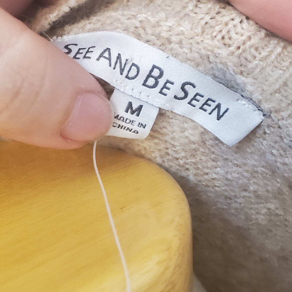 Women's Beige Sweater with Heart and Floral Design SEE AND BE SEEN - Picture 6 of 6